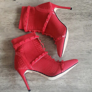 Catherine Malandrino Bootie Red Stretch Knit Studded Almond Toe Heels Size 7.5